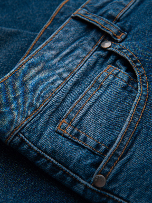 Ombre Clothing Pánske džínsové nohavice CARROT s ostrihnutím - modré V2 OM-PADP-0253 Ombre Clothing