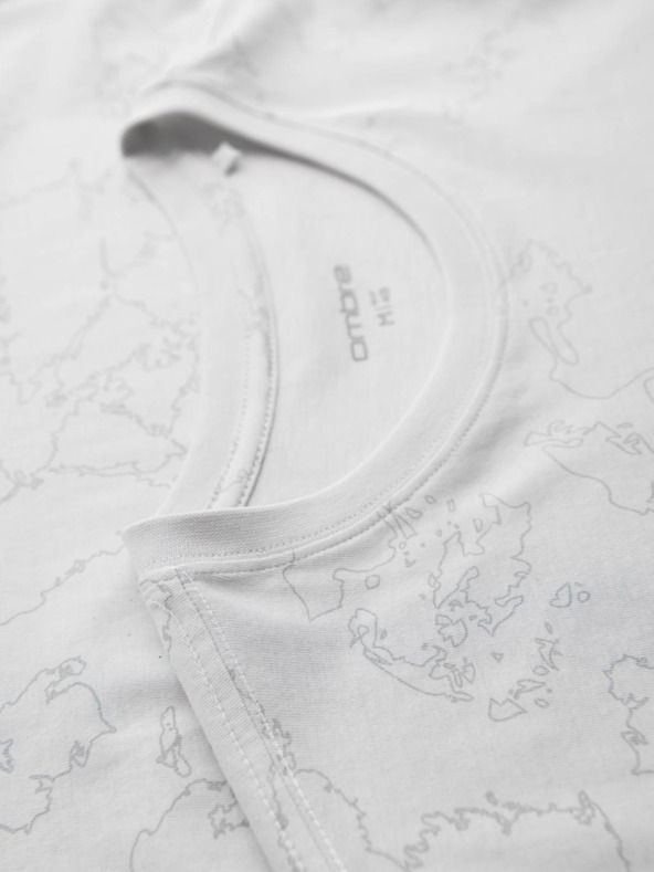 Ombre Clothing Pánske bavlnené tričko s celoplošnou potlačou a nápisom "ombre" na hrudi - biele V2 OM-TSFP-0263 Ombre Clothing