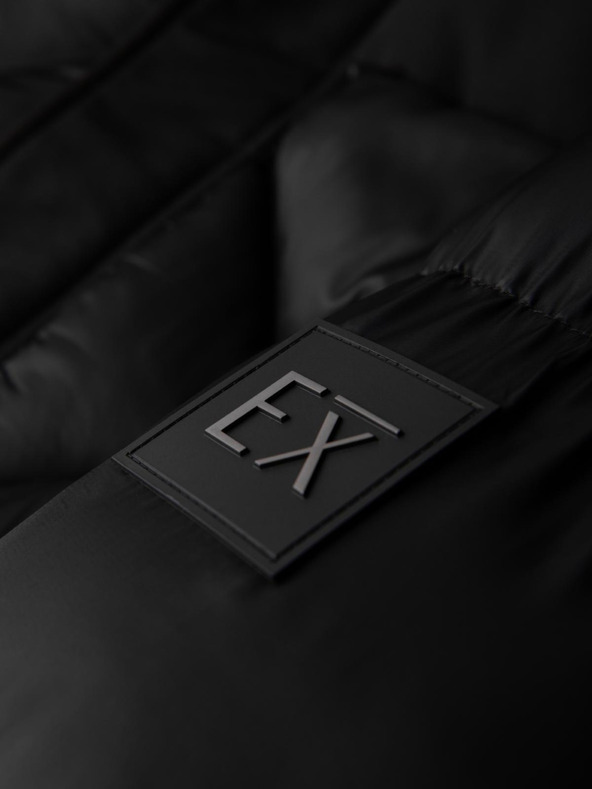 Ombre Clothing Pánska bunda s kapucňou a geometrickým kosoštvorcovým prešívaním - čierna V1 OM-JAHP-0237 Ombre Clothing