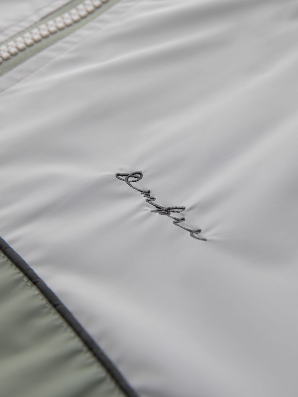 Ombre Clothing Pánska kontrastná vetrovka s kapucňou - olivovo sivá V3 OM-JANP-0228 Ombre Clothing