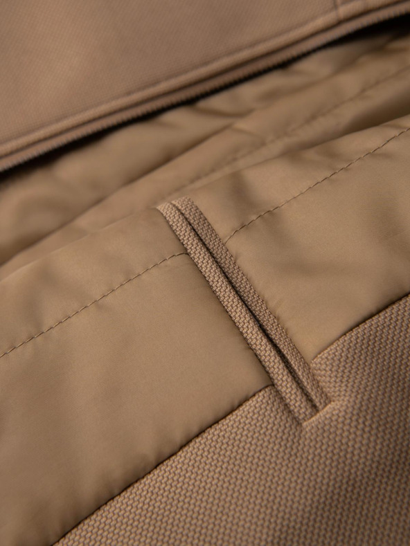 Ombre Clothing Pánsky štruktúrovaný kabát s vysokým límcom - svetlo hnedý V4 OM-COWC-0136 Ombre Clothing