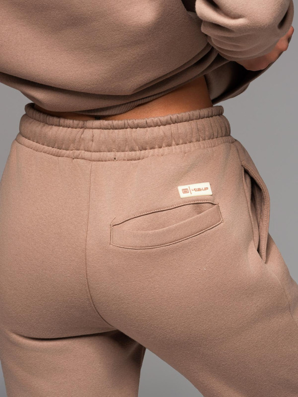 Ombre Clothing Klasické unisex tepláky so žebrovanými manžetami - hnedé V16 OU-PSBC-0100 Ombre Clothing