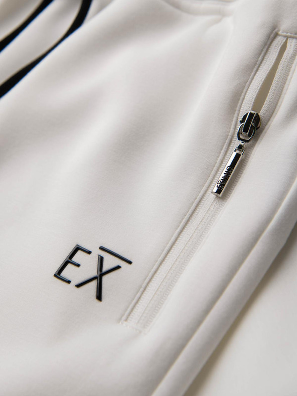 Ombre Clothing Pánske tepláky so žebrovanými nohavicami a gumovým potlačou - biele V2 OM-PASK-0223 Ombre Clothing