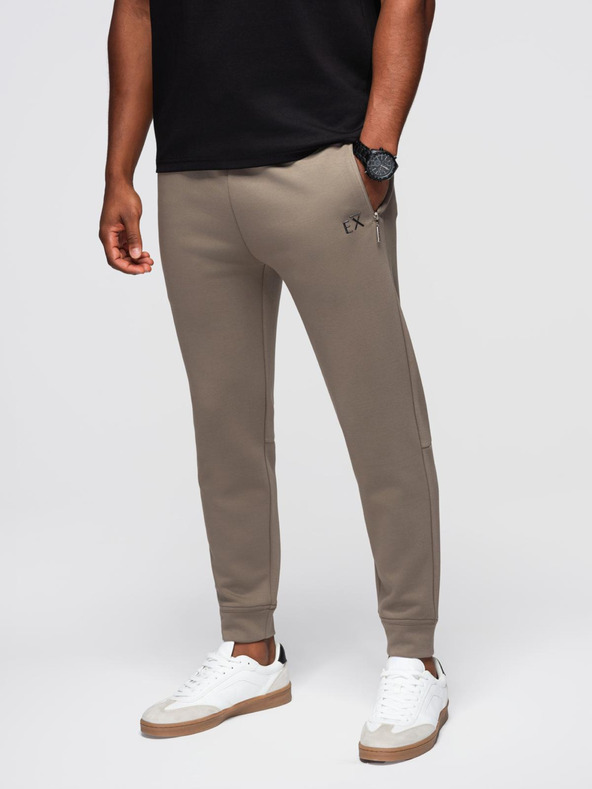 Ombre Clothing Pánske tepláky so žebrovanými nohavicami a gumovým potlačou - popol V3 OM-PASK-0223 Ombre Clothing