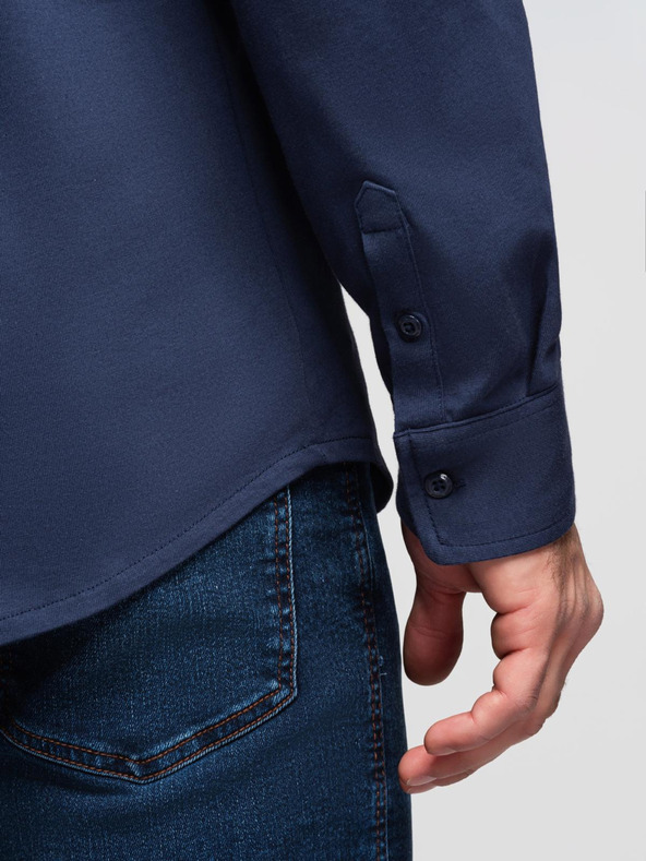 Ombre Clothing Pánska bavlnená košeľa REGULAR s kontrastným vyšívaním - tmavá modrá V2 K697 Ombre Clothing