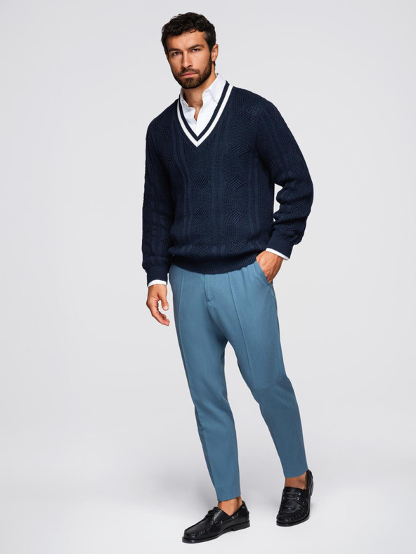 Ombre Clothing Pánsky kockovaný sveter s výstrihom - tmavo modrý V2 OM-SWSW-0151 Ombre Clothing