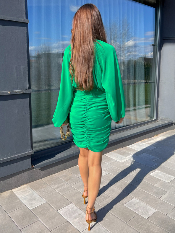 Edoti Dámske mini šaty s guľatým výstriihom vo fitted strihu PERI DLR207 - zelené EDOTI