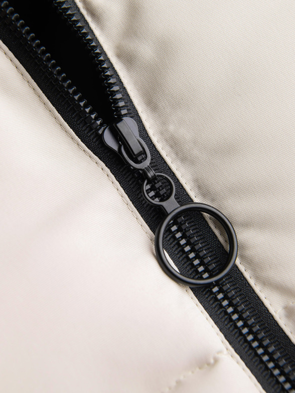 Ombre Clothing Čierno-béžová pánska prešívaná vesta Ombre Clothing