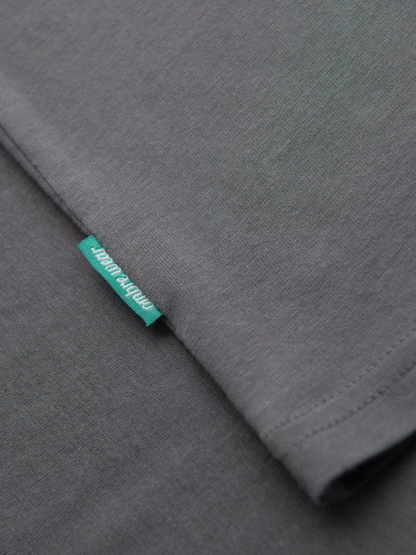 Ombre Clothing Tričko