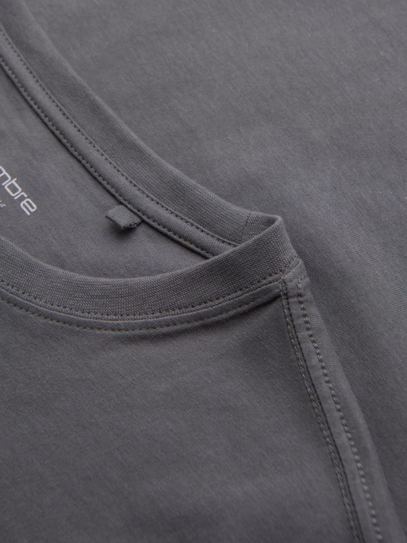 Ombre Clothing Tričko