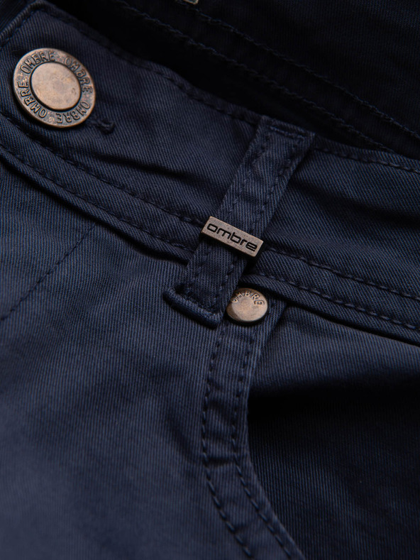 Ombre Clothing Tmavomodré pánske nohavice Chino Ombre Oblečenie