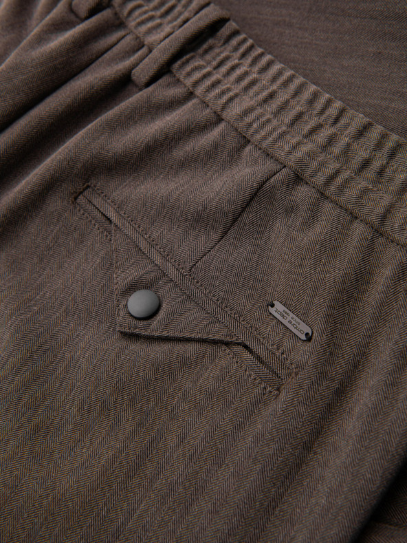 Ombre Clothing Hnedé pánske nohavice Chino Ombre Oblečenie