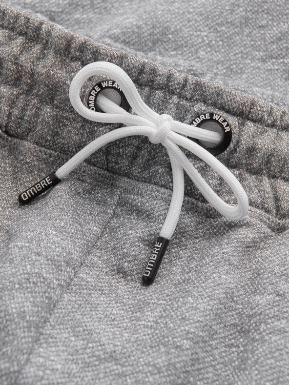 Ombre Clothing Šedé pánske žíhané šortky Ombre Oblečenie