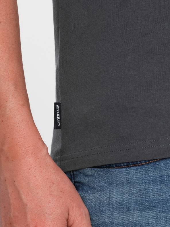 Ombre Clothing Tmavosivé pánske základné tričko s výstrihom do V Ombre Clothing