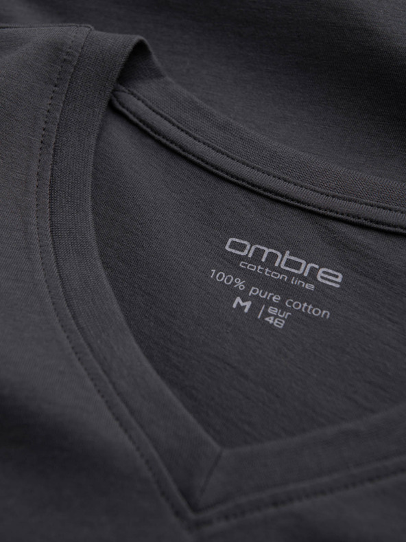 Ombre Clothing Tmavosivé pánske základné tričko s výstrihom do V Ombre Clothing