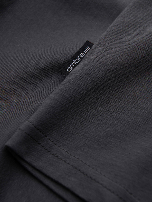 Ombre Clothing Tmavosivé pánske základné tričko s výstrihom do V Ombre Clothing