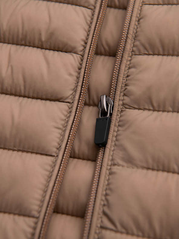 Ombre Clothing Béžová pánska ľahká prešívaná bunda Ombre Clothing