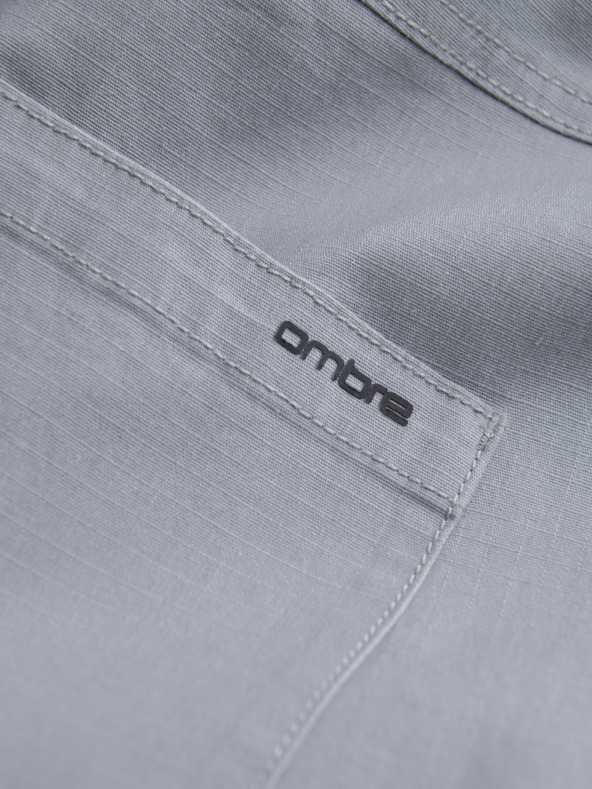 Ombre Clothing Svetlošedé pánske cargo jogger nohavice Ombre Clothing