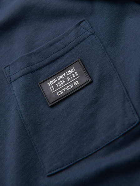 Ombre Clothing Tmavomodré pánske tričko s vreckom Ombre Clothing