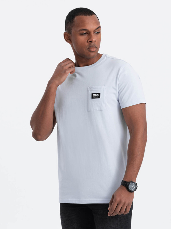 Ombre Clothing Svetlomodré pánske tričko s vreckom Ombre Oblečenie