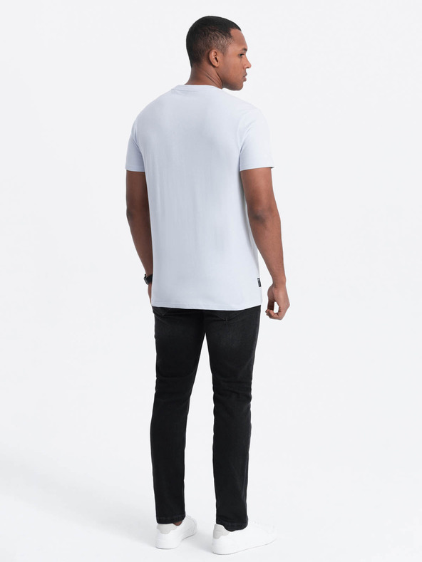 Ombre Clothing Svetlomodré pánske tričko s vreckom Ombre Oblečenie