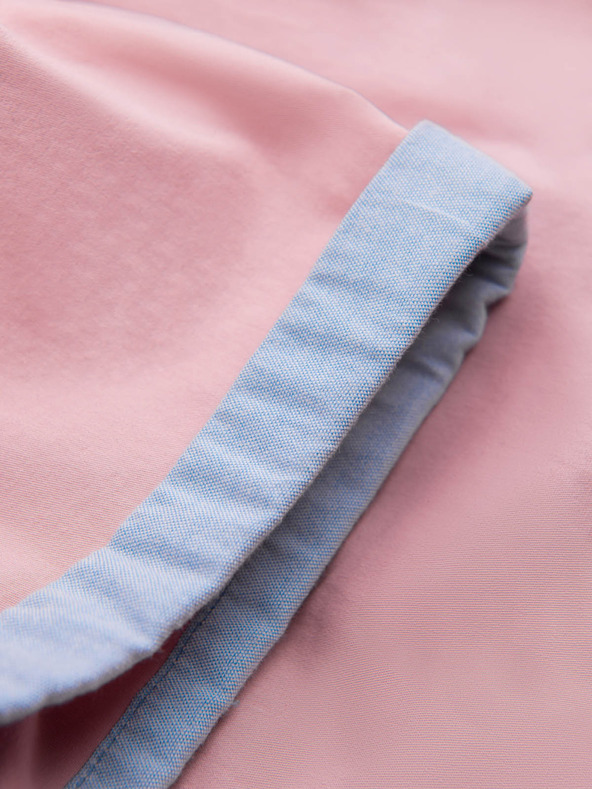 Ombre Clothing Ružové pánske chino šortky s džínsovým lemom Ombre Oblečenie