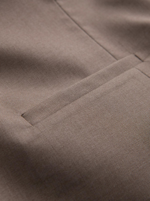 Ombre Clothing Béžová pánska obleková vesta Ombre Clothing