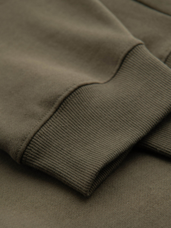 Ombre Clothing Tmavozelené pánske tepláky Ombre Oblečenie