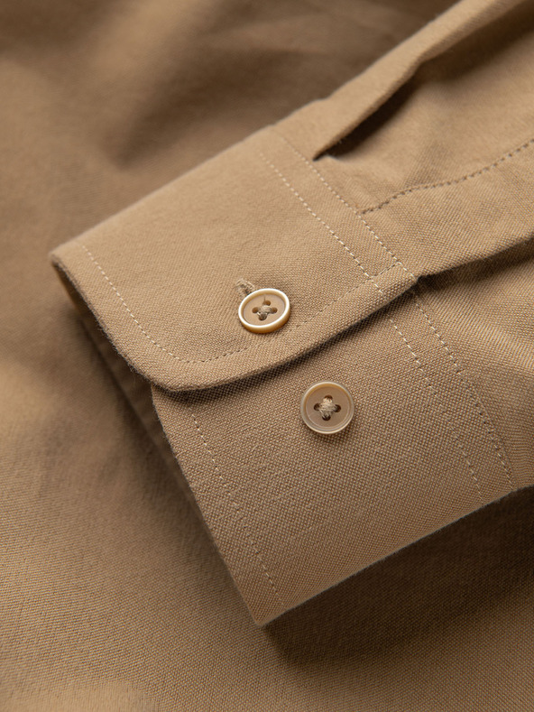 Ombre Clothing Svetlohnedá pánska košeľa Ombre Clothing