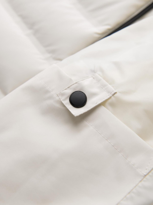 Ombre Clothing Krémová pánska prešívaná zimná bunda Ombre Oblečenie