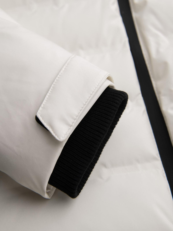 Ombre Clothing Krémová pánska prešívaná zimná bunda Ombre Oblečenie