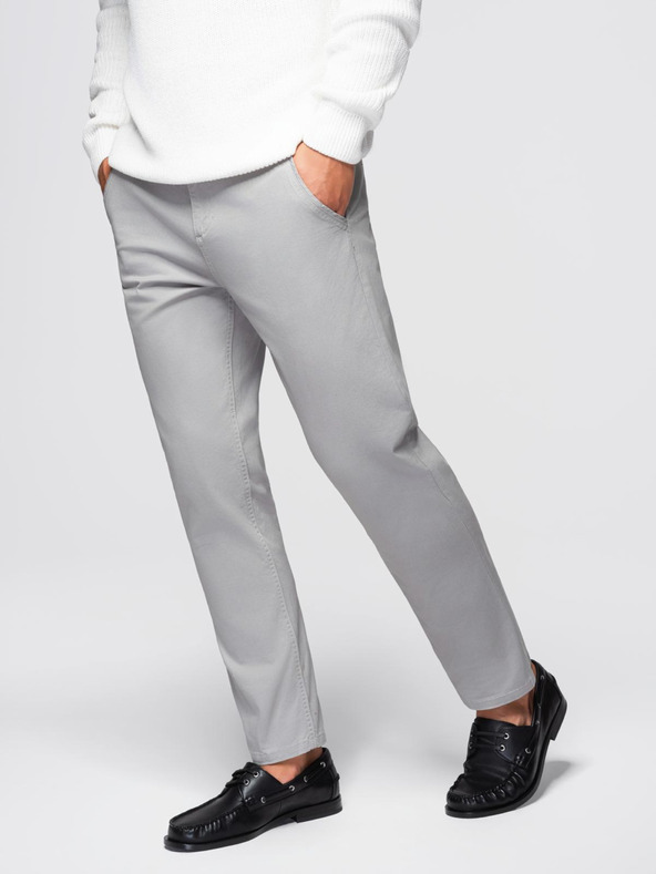 Ombre Clothing Svetlošedé pánske chino nohavice s ozdobným opaskom Ombre Clothing