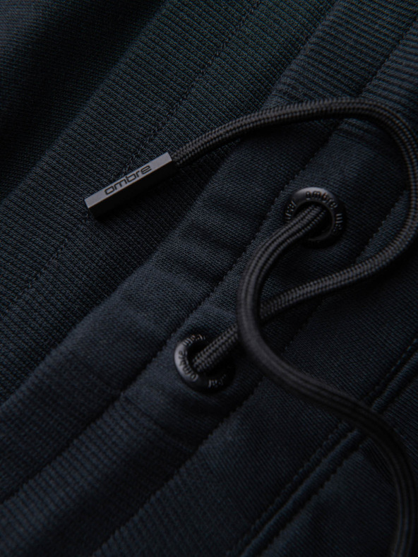 Ombre Clothing Čierne pánske základné teplákové šortky Ombre Clothing