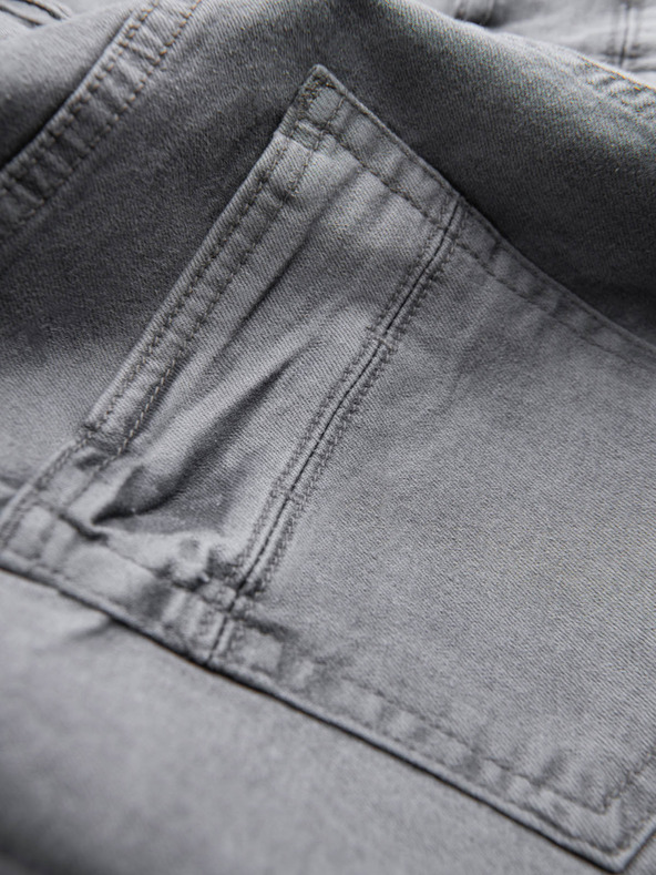 Ombre Clothing Šedé pánske džínsové šortky Ombre Oblečenie