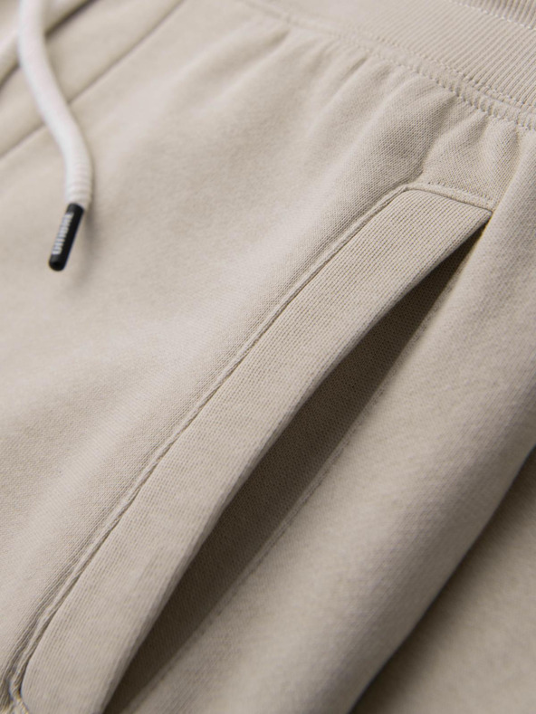 Ombre Clothing Béžové pánske tepláky Ombre Clothing