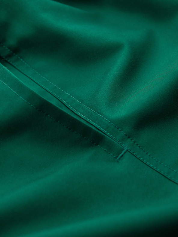 Ombre Clothing Zelené pánske rebrované plavky Ombre Clothing