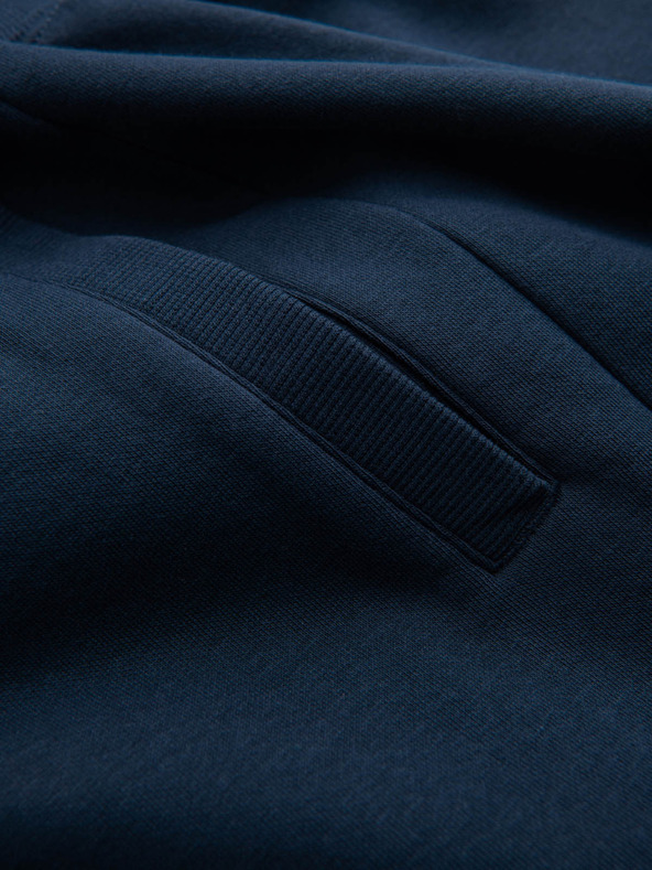 Ombre Clothing Tmavomodré pánske základné teplákové šortky Ombre Oblečenie