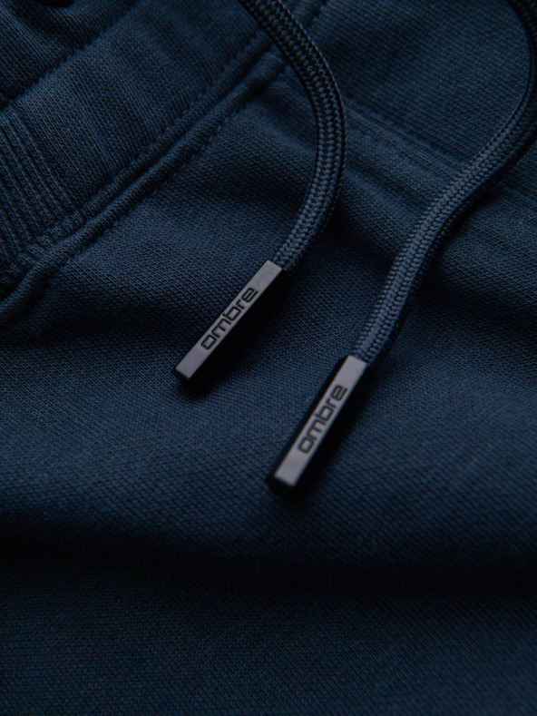 Ombre Clothing Tmavomodré pánske základné teplákové šortky Ombre Oblečenie