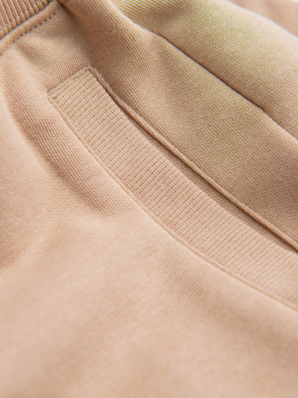 Ombre Clothing Béžové pánske základné teplákové šortky Ombre Oblečenie