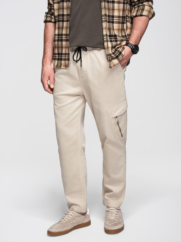 Ombre Clothing Pánske pletené tepláky s cargo vreckami krémové Ombre Clothing