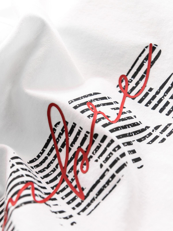 Ombre Clothing Pánske bavlnené tričko s jemnou výšivkou Ombre Oblečenie