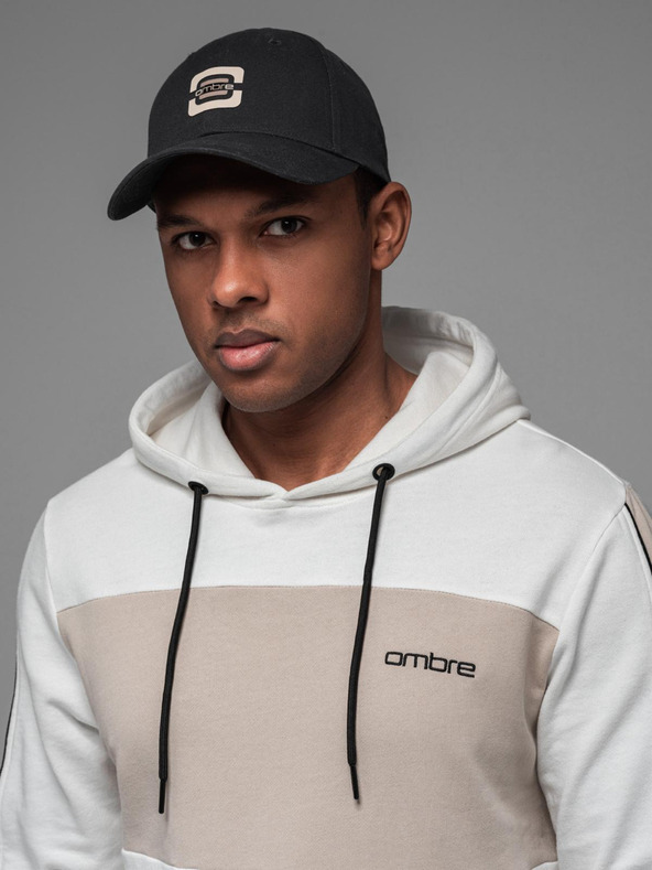 Ombre Clothing Pánska bejzbalová čiapka s logom čierna Ombre Oblečenie