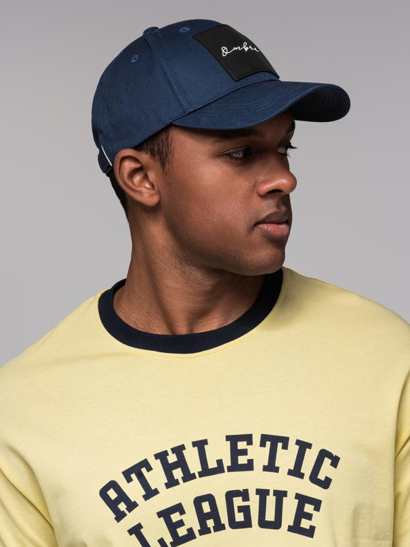 Ombre Clothing Pánska bejzbalová čiapka s veľkou nášivkou tmavomodrá Ombre Oblečenie