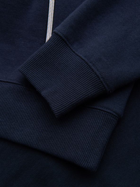 Ombre Clothing Praná pánska mikina s ozdobným prešitím pri výstrihu Ombre Clothing