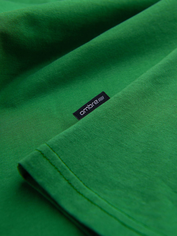 Ombre Clothing Zelené pánske základné tričko Ombre Clothing