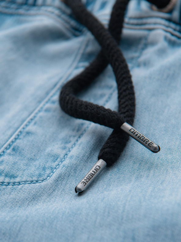 Ombre Clothing Pánske krátke džínsové šortky s ozdobným prešívaním - svetlomodré