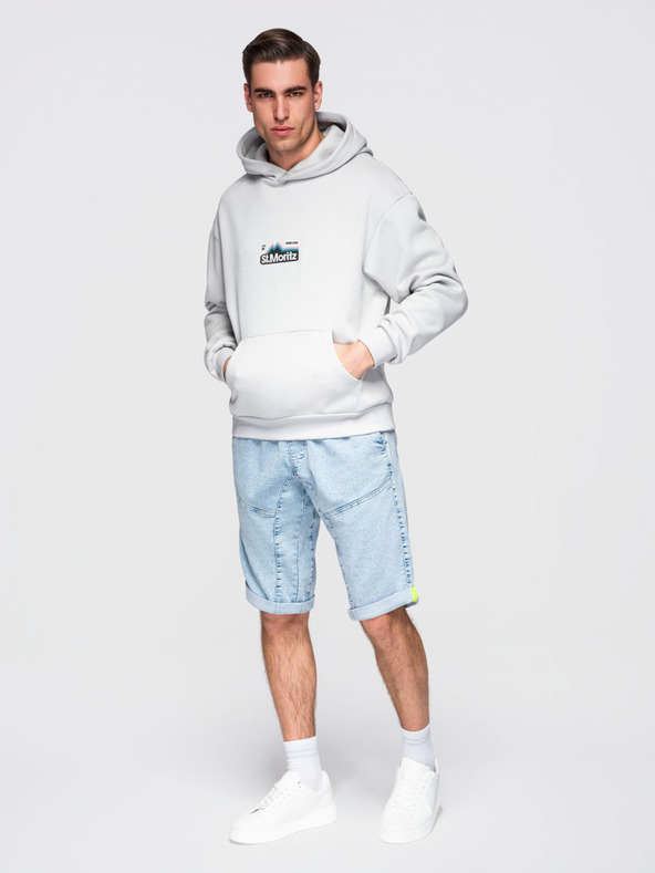 Ombre Clothing Pánske krátke džínsové šortky s ozdobným prešívaním - svetlomodré