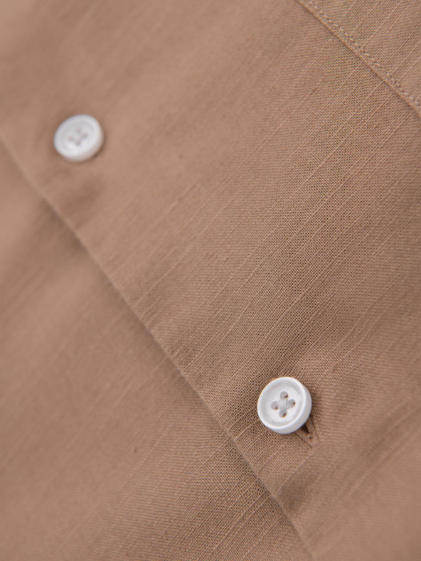 Ombre Clothing Pánska plátená košeľa so stojačikom a vreckom REGULAR FIT - svetlo hnedá