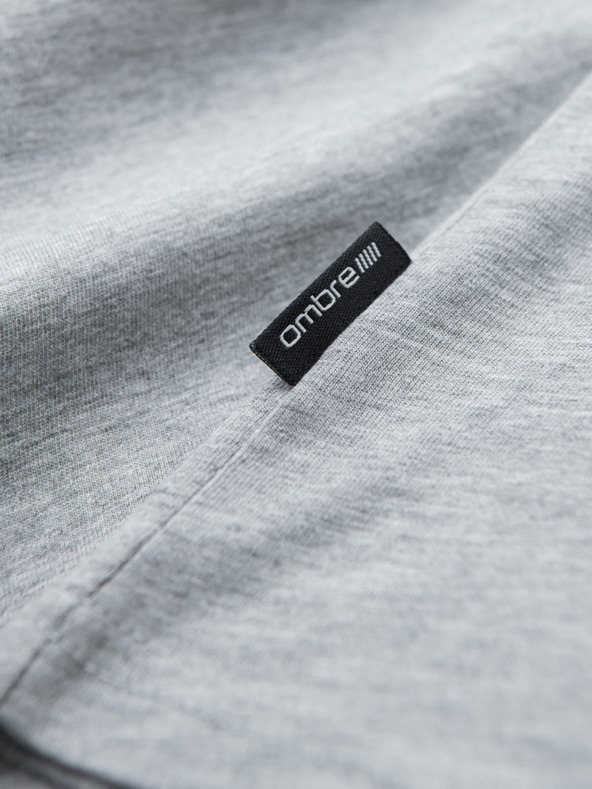 Ombre Clothing Šedé pánske bavlnené základné tričko s výstrihom Ombre Clothing