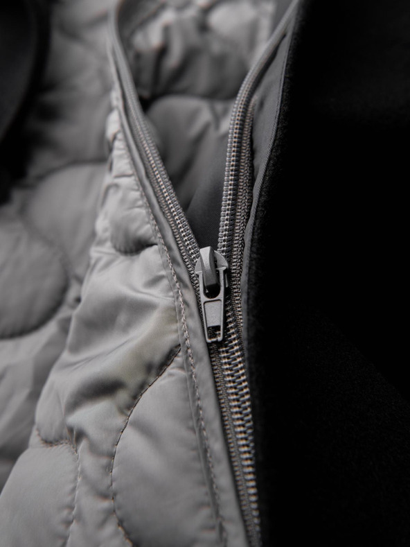 Ombre Clothing Pánsky dlhý jednořadý kabát s golierom a spodným plášťom - čierny V1 OM-COWC-0135 Ombre Clothing